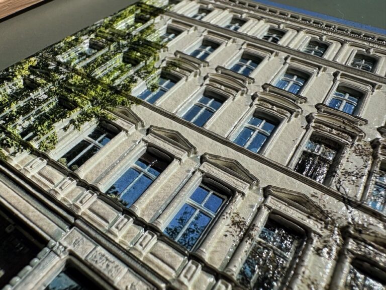 Taktiler Druck einer Altbau-Fassade